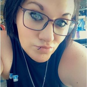 Meet your Posher, Ashlea